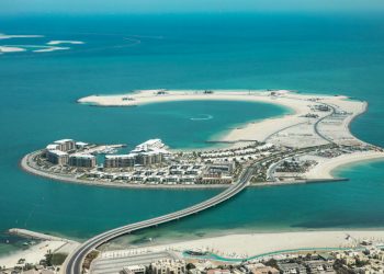 שיא נדל״ן חדש: 2 דונם חול באי המלאכותי המדובר בדובאי נמכרו ב-34 מיליון דולר.