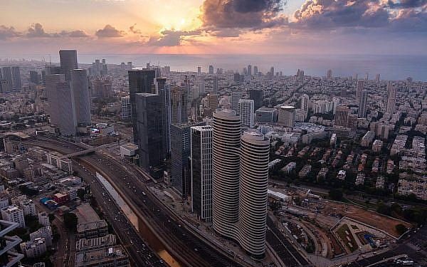 שוק הנדל"ן הישראלי: חזרתם הדרמטית של המשקיעים! – ושבירת 2 שיאים חדשים.