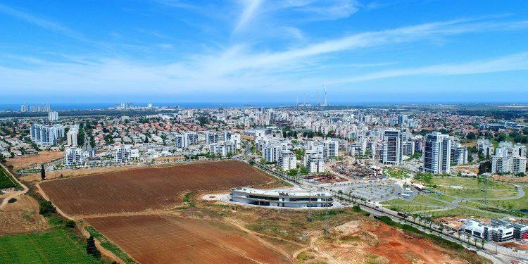 חדרה וצפונה: מהפכת נדל״ן והזדמנויות זהב! – למשקיעים בארבעת הערים המתחדשות.