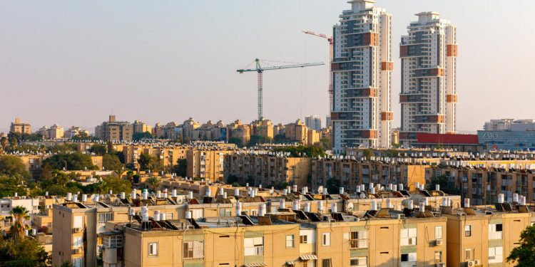 נדל"ן ישראלי: מהפכה מתמשכת וזינוק מרשים בביקושים! – מחירים מטפסים והתמכרות לאומית אמיתית.