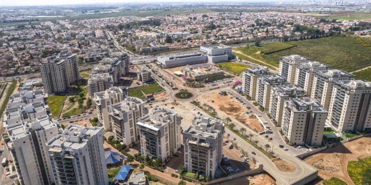 מערב כפר יונה: הלב החדש של השרון המתעורר! – השקעה בקרקע בתנופת תכנון מתקדם.