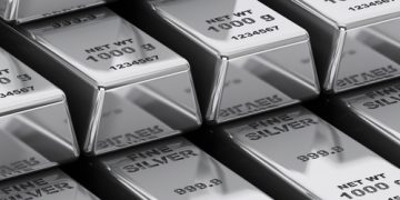 כסף טהור: מתכת עתיקה, ערך מודרני! – ואפיק השקעה שממשיך להוכיח את עצמו כמקלט פיננסי.