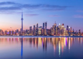 קנדה: כלכלה חזקה והזדמנויות נדל״ן שמושכות משקיעים מכל רחבי העולם! – ביקושים גבוהים ושוק יציב שממקמים אותה בחזית הבינלאומית.