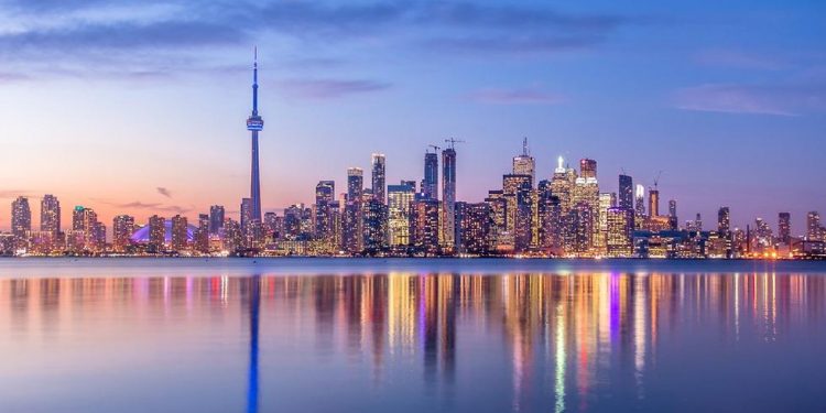 קנדה: כלכלה חזקה והזדמנויות נדל״ן שמושכות משקיעים מכל רחבי העולם! – ביקושים גבוהים ושוק יציב שממקמים אותה בחזית הבינלאומית.