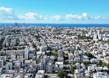 נדל״ן בחולון: למה גם בעיר שנחשבת סולידית! – מסתתרות הזדמנויות השבחה למי שפועל מוקדם.