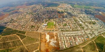 כפר יונה מערב: הזדמנות קרקע תכנונית! – עם פוטנציאל השבחה משמעותי למשקיעים אסטרטגיים.