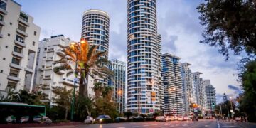 דירות יוקרה: האסטרטגיה שמייצרת תוצאה מקסימלית, דיסקרטית ובטוחה! – אם ברשותך נכס יוקרה זה הזמן להפוך אותו לעסקה חכמה.