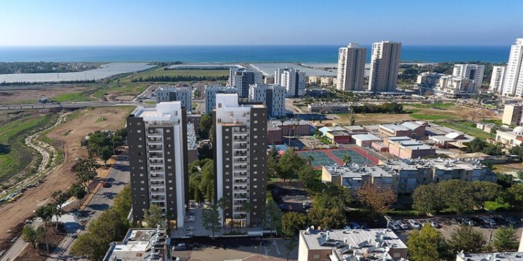 פרויקט ״CLICKA״: הזדמנות מגורים חדשה בעיר טירת כרמל! – שמתפוצצת מביקוש בלב תנופת הפיתוח.