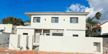 פרויקט ״ביאליק״: הזדמנות נדירה למגורים והשקעה בעיר חדרה! –  במתחם קוטג׳ים אינטימי בלב העיר.