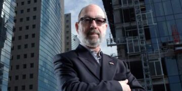 מניית אזורים: יזמות נדל״ן למגורים עם פריסה ארצית רחבה! – ומנועי צמיחה בהתחדשות עירונית דרך הבורסה.