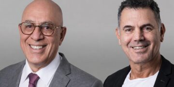 מניית אלמוגים בבורסה: יזמות למגורים והתחדשות עירונית נרחבת! – לוקחת חלק מרכזי ממגמת הצמיחה של שוק הנדל״ן בישראל.
